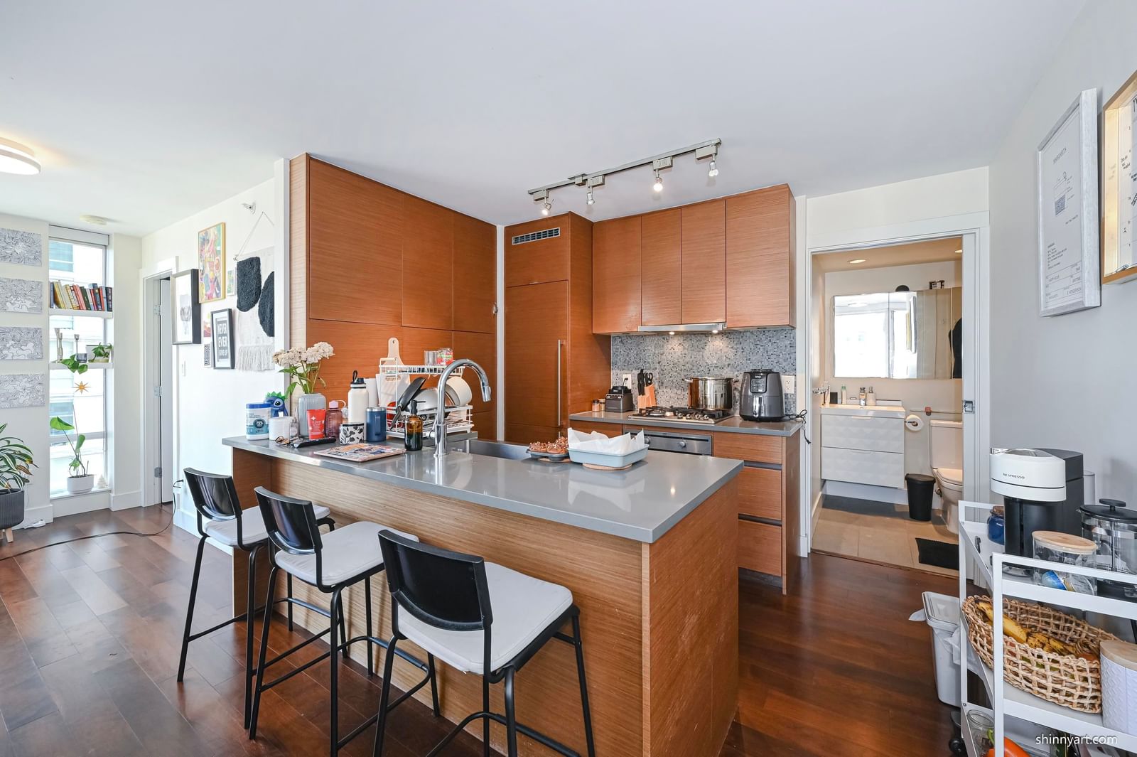 Listing Image 13