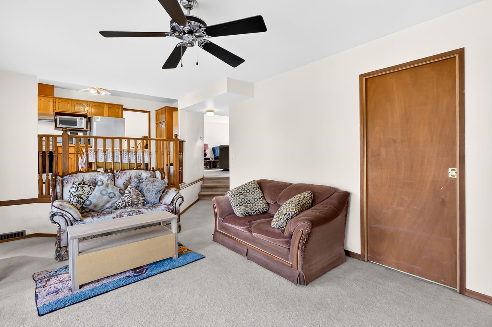Listing Image 17