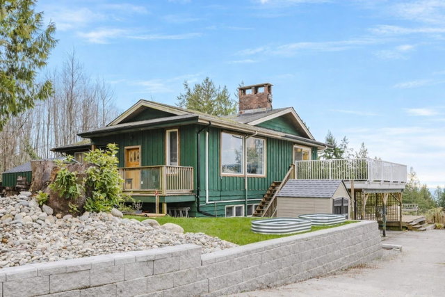 1405 Velvet Road