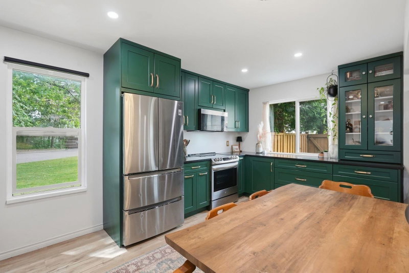 140 - 27456 32 Avenue