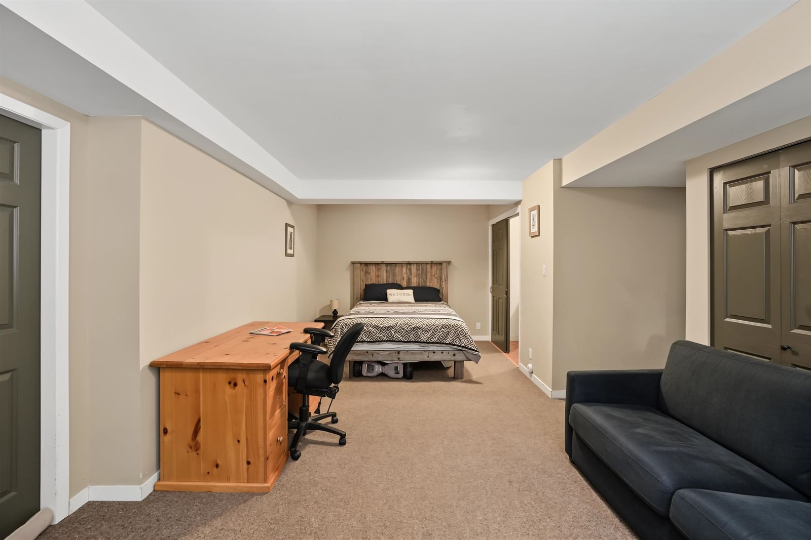 Listing Image 17