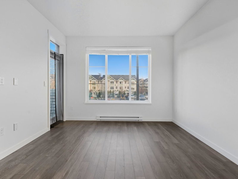 203 - 15858 Fraser Highway