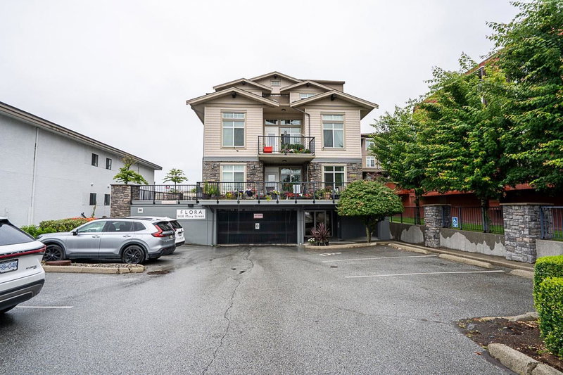 107 - 9108 Mary Street