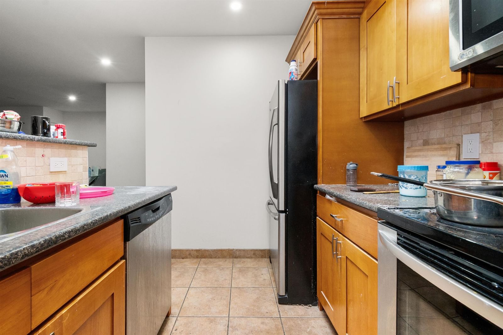 Listing Image 13