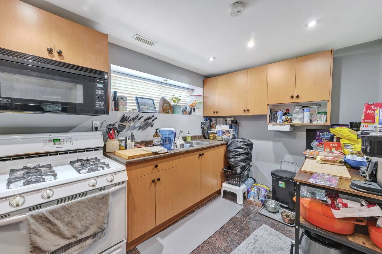 Listing Image 18