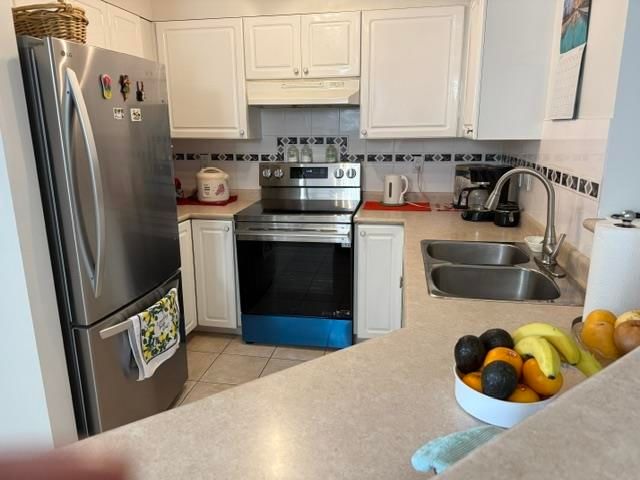 Listing Image 12