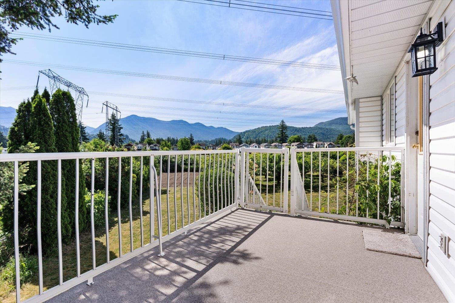 Listing Image 9