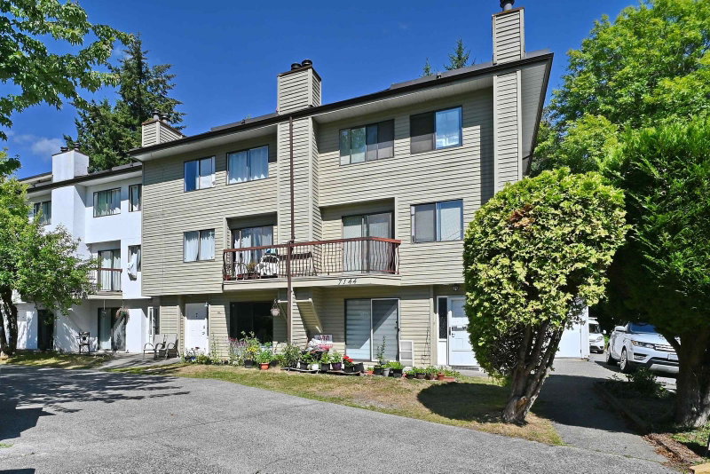 210 - 7144 133b Street