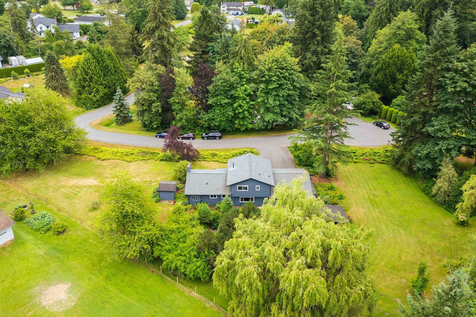 Listing Image 5