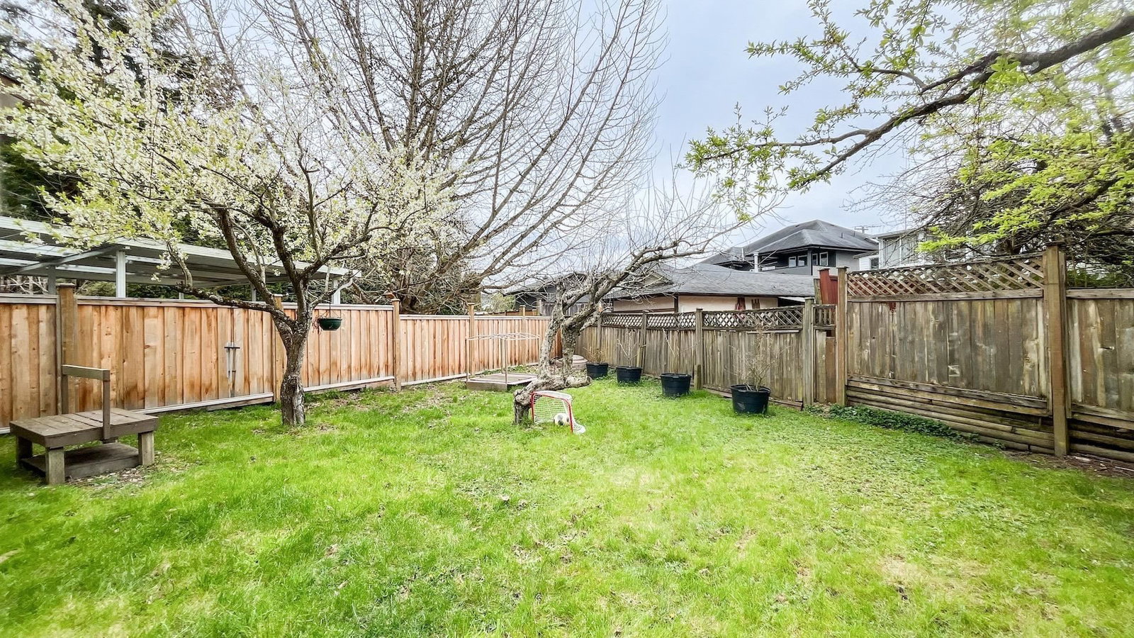 Listing Image 27
