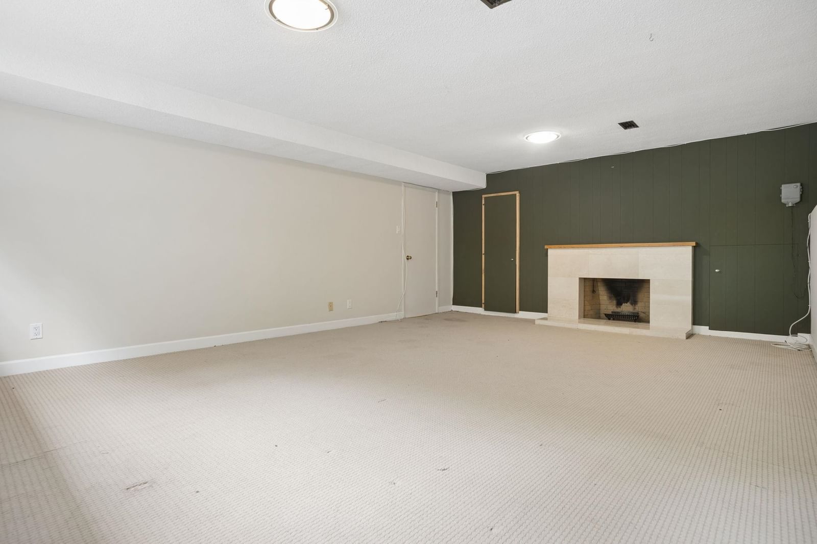 Listing Image 28