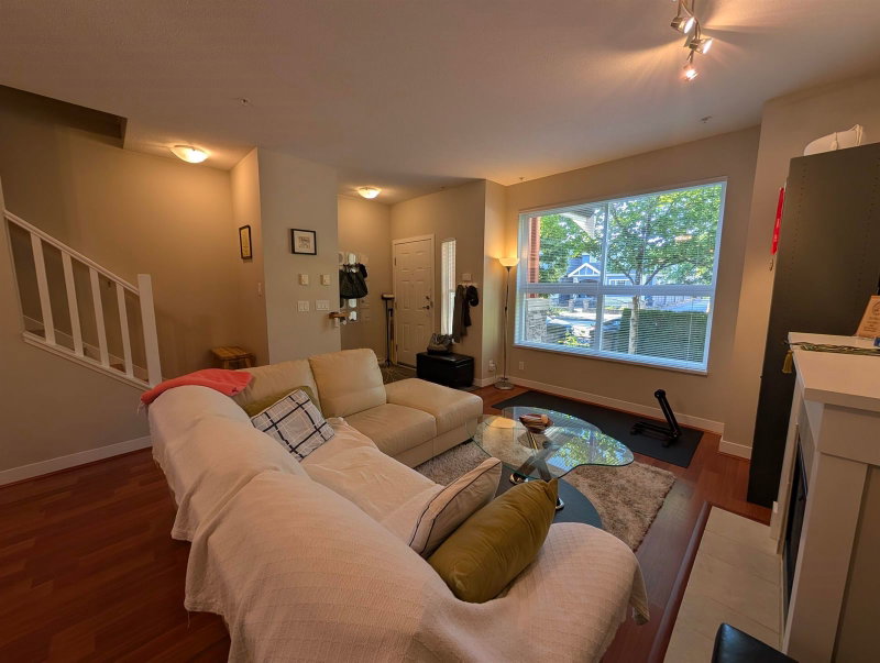 3XXX 54 Avenue E