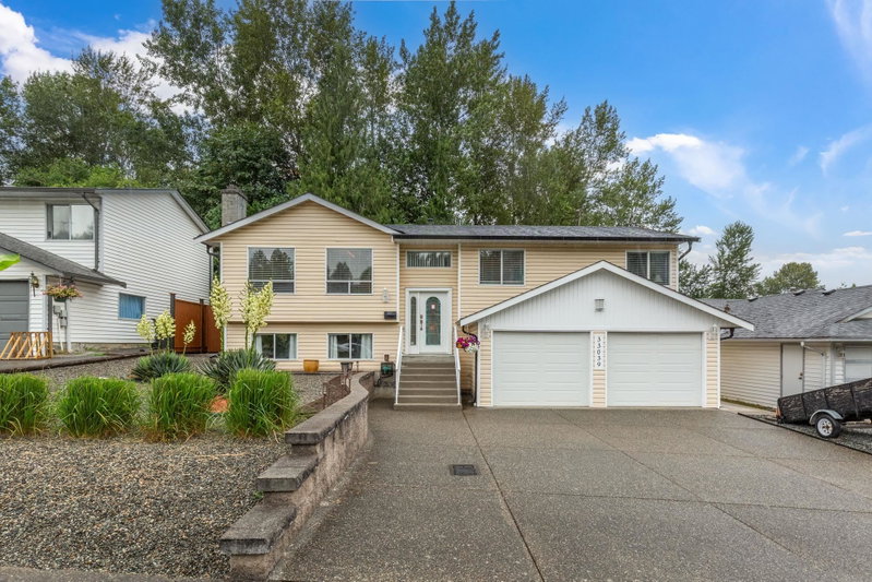 33039 Malahat Place