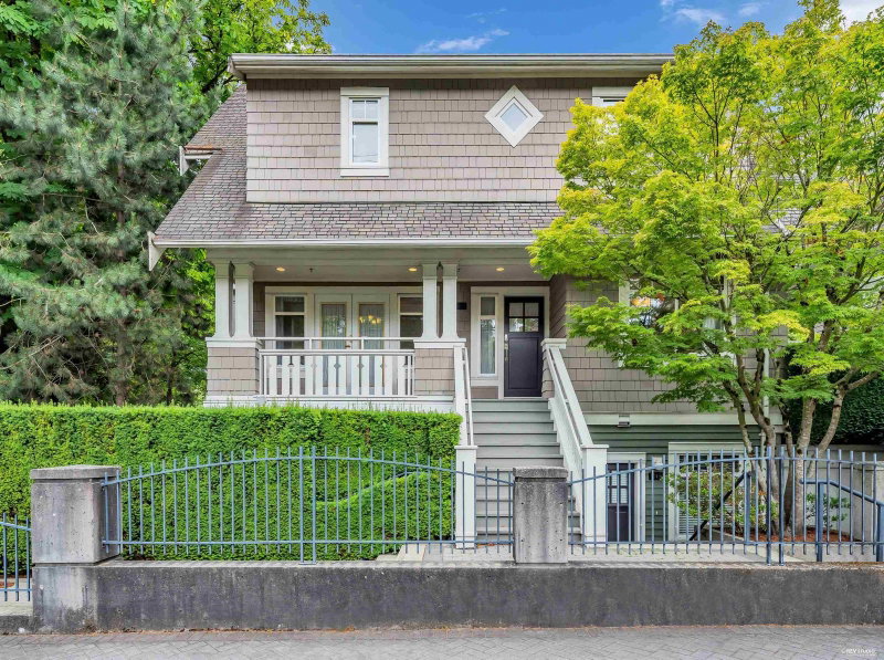 2459 39th Avenue W