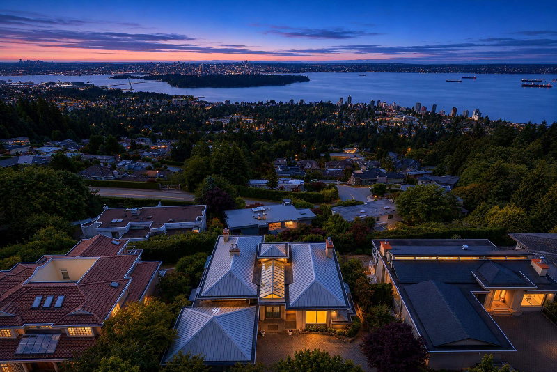 1572 Chippendale Court