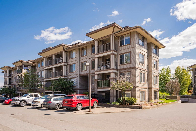 408 - 45561 Yale Road