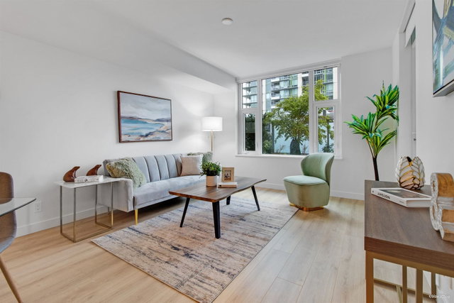 306 - 1500 Fern Street