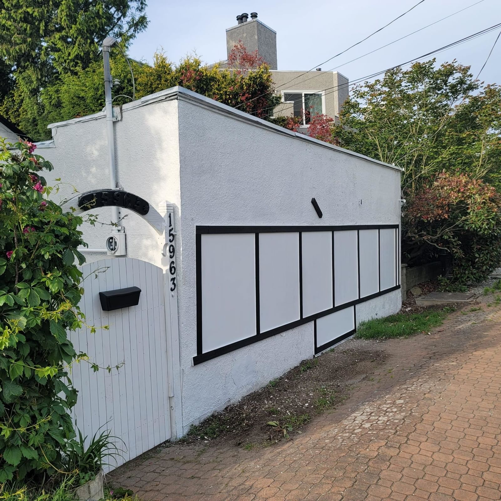 Listing Image 5