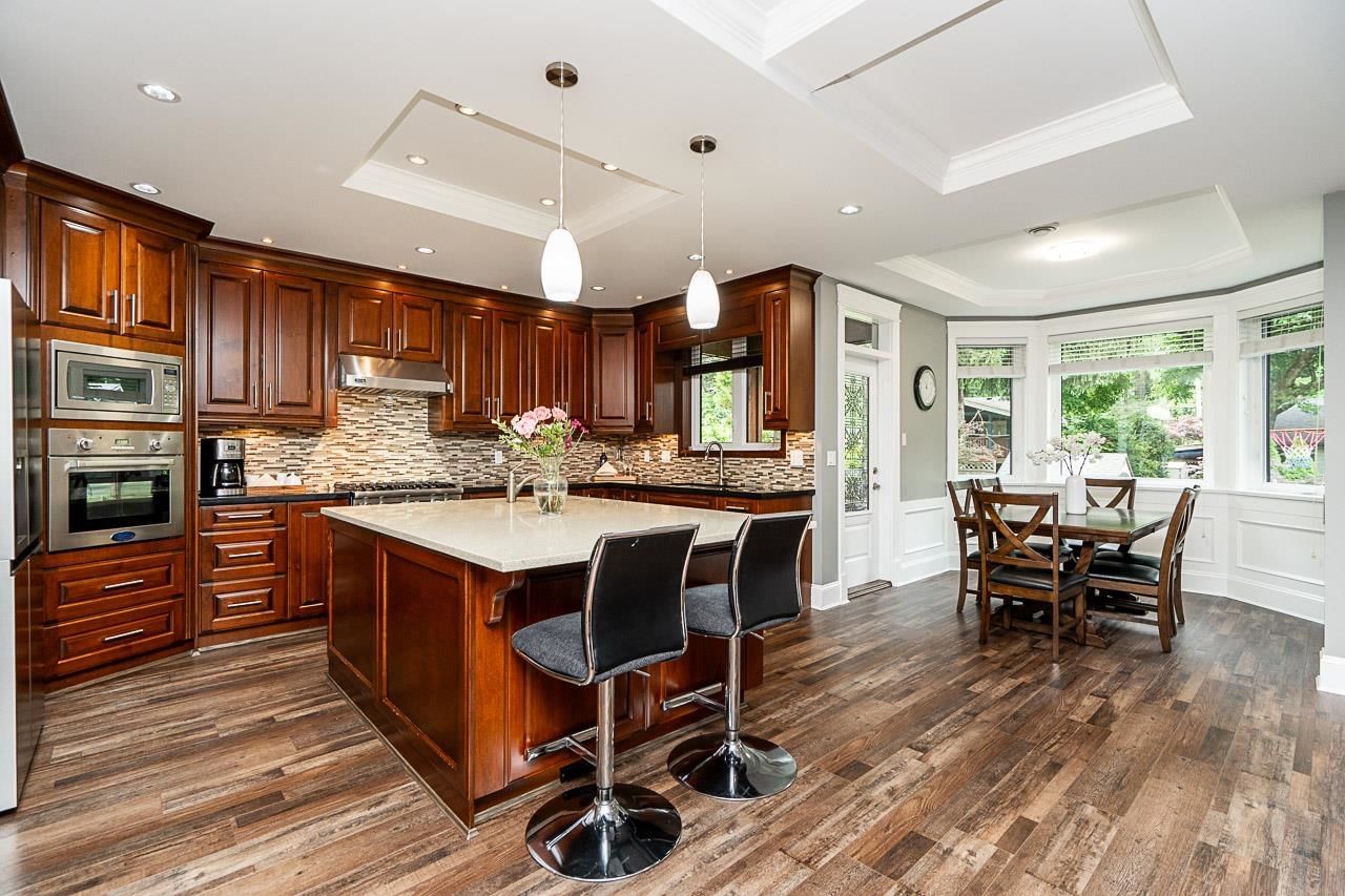 Listing Image 10