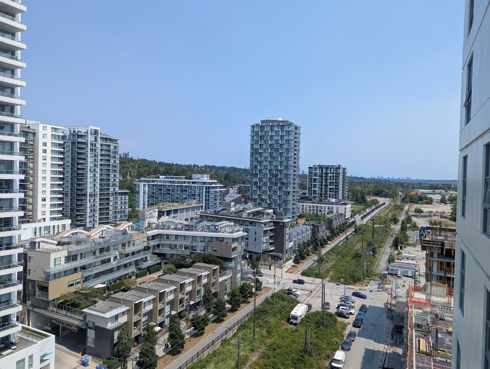 Listing Image 10