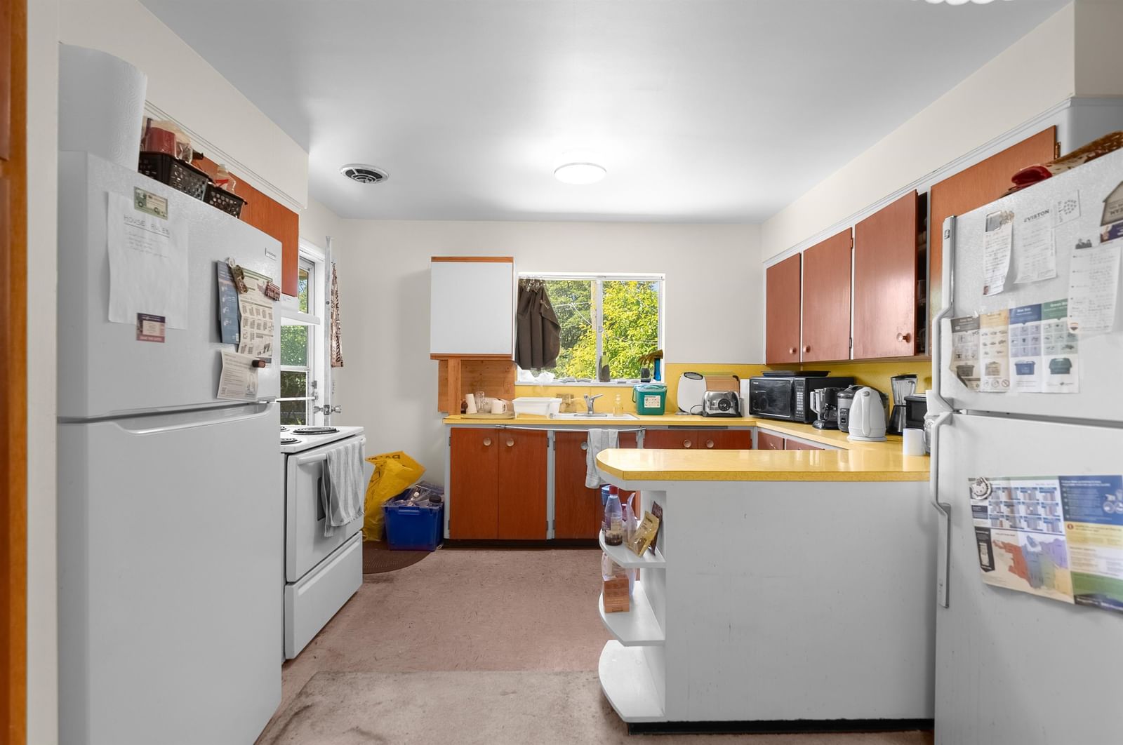 Listing Image 12