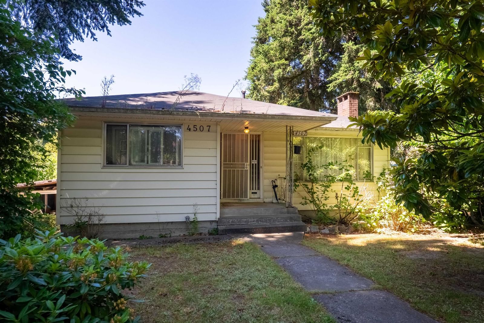 Listing Image 9