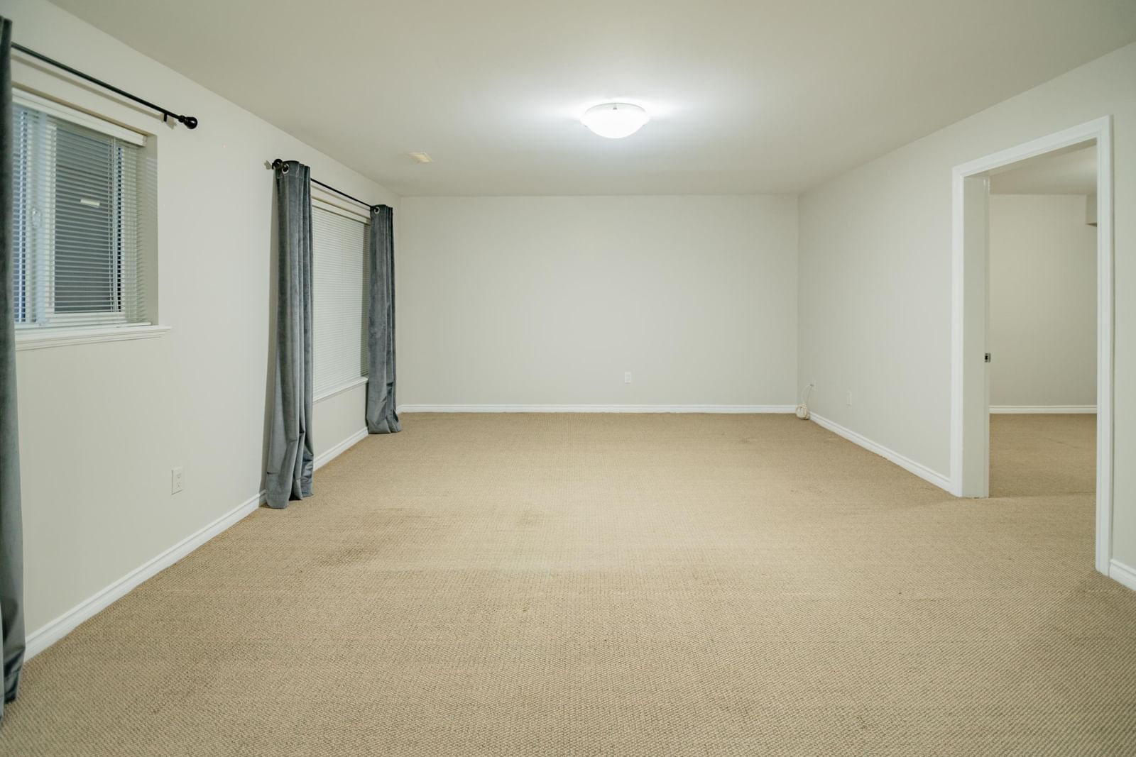 Listing Image 33