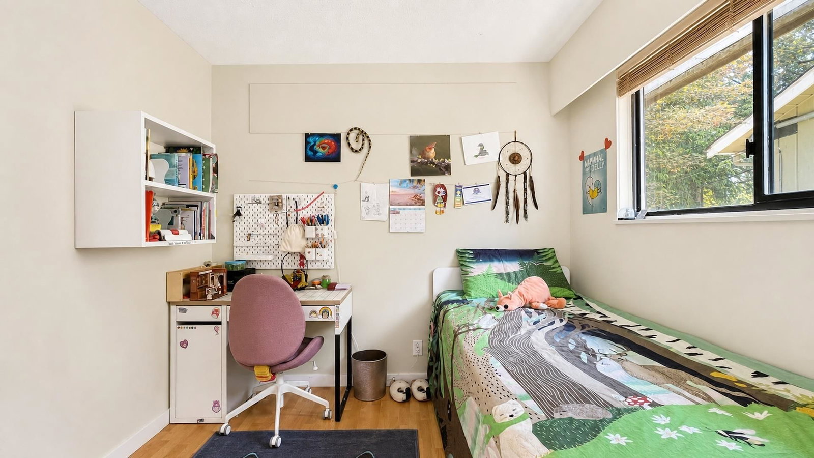 Listing Image 18