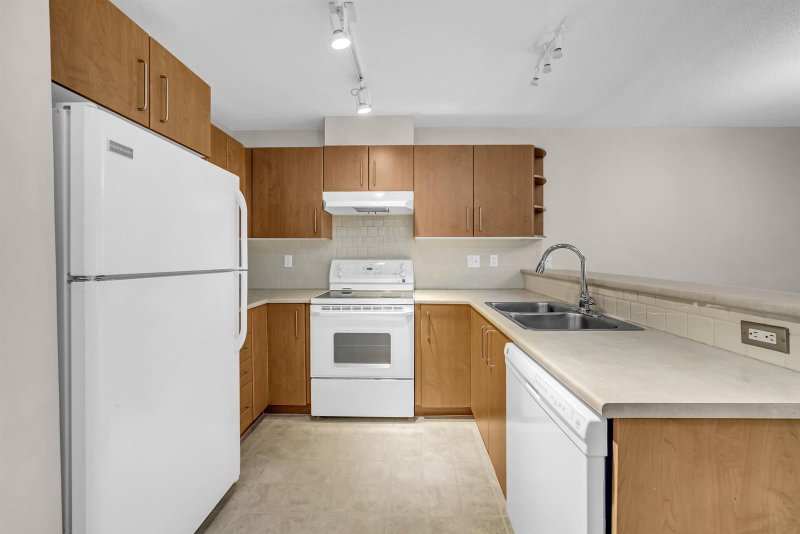 311 - 7330 Salisbury Avenue