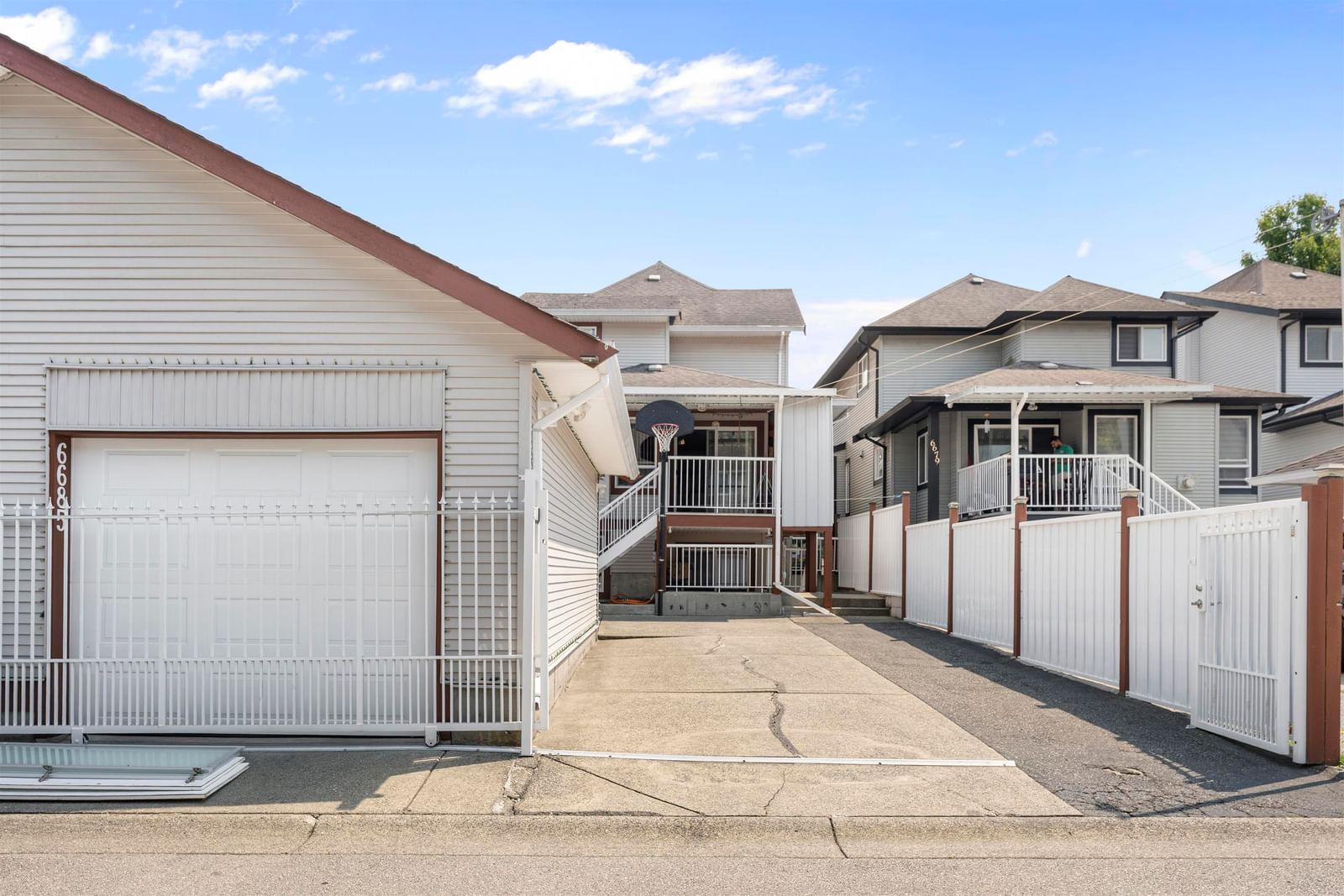 Listing Image 20