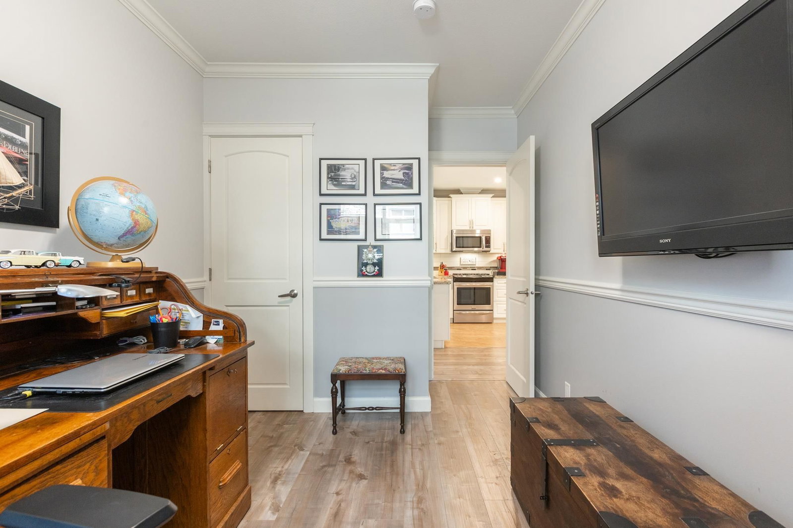 Listing Image 19