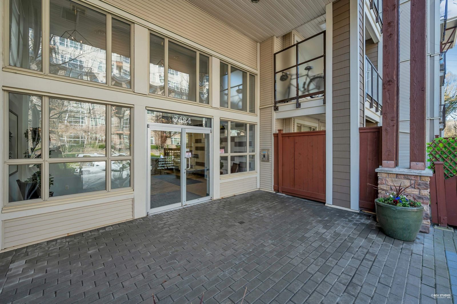 Listing Image 32