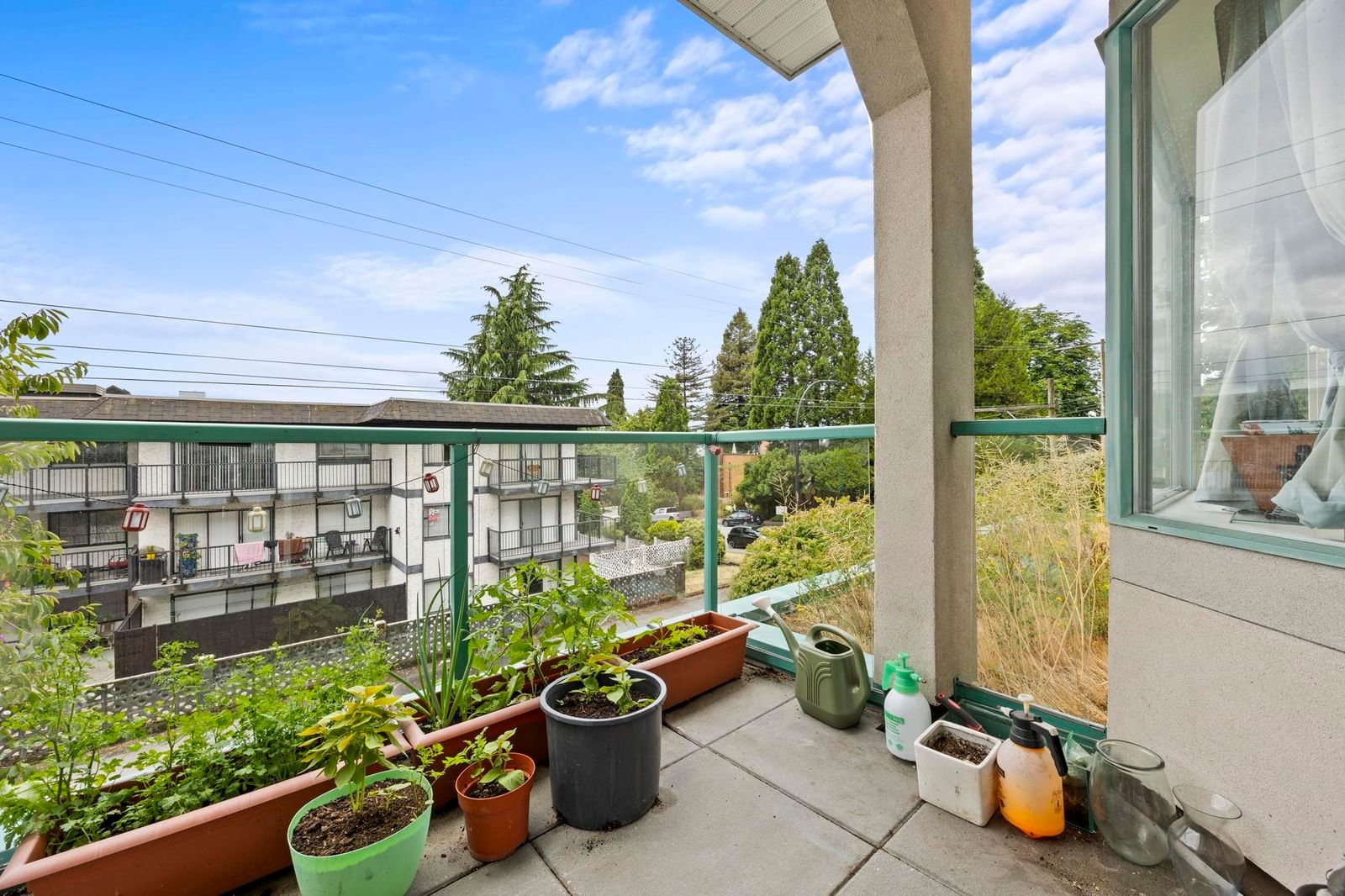 Listing Image 19