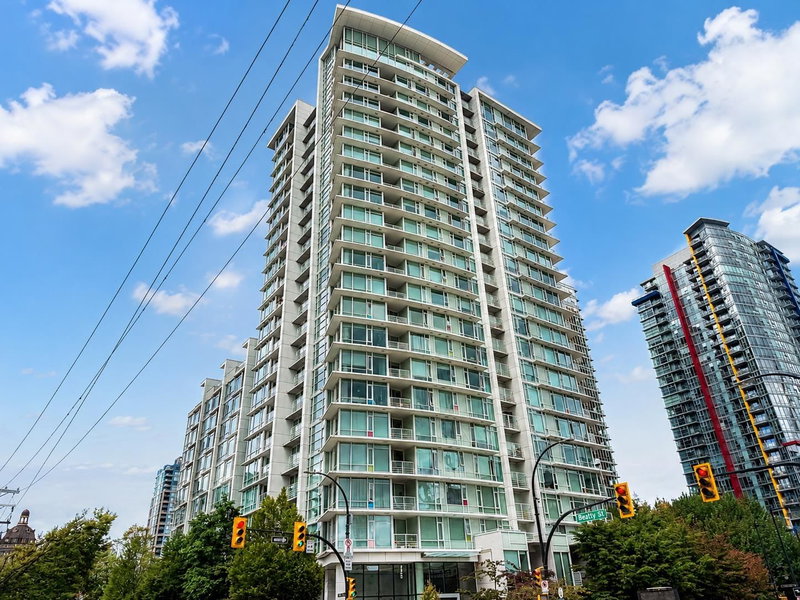 505 - 161 Georgia Street W