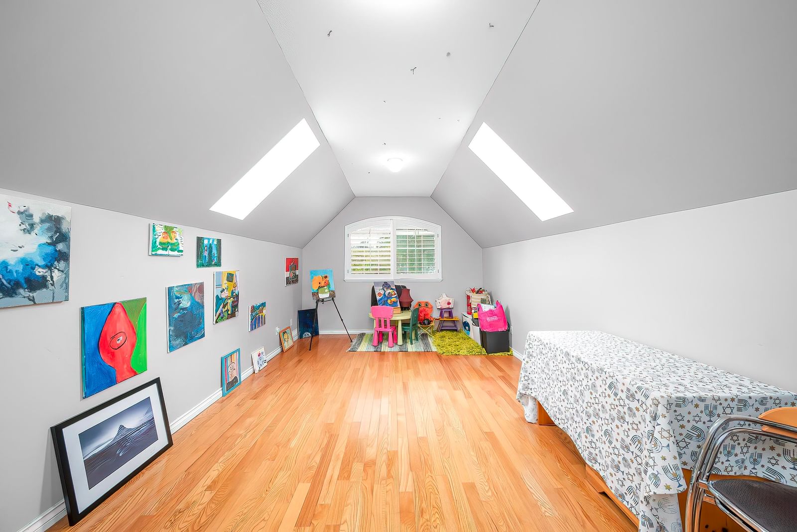 Listing Image 30