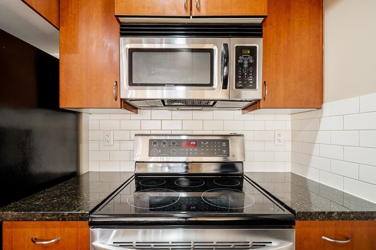 Listing Image 20