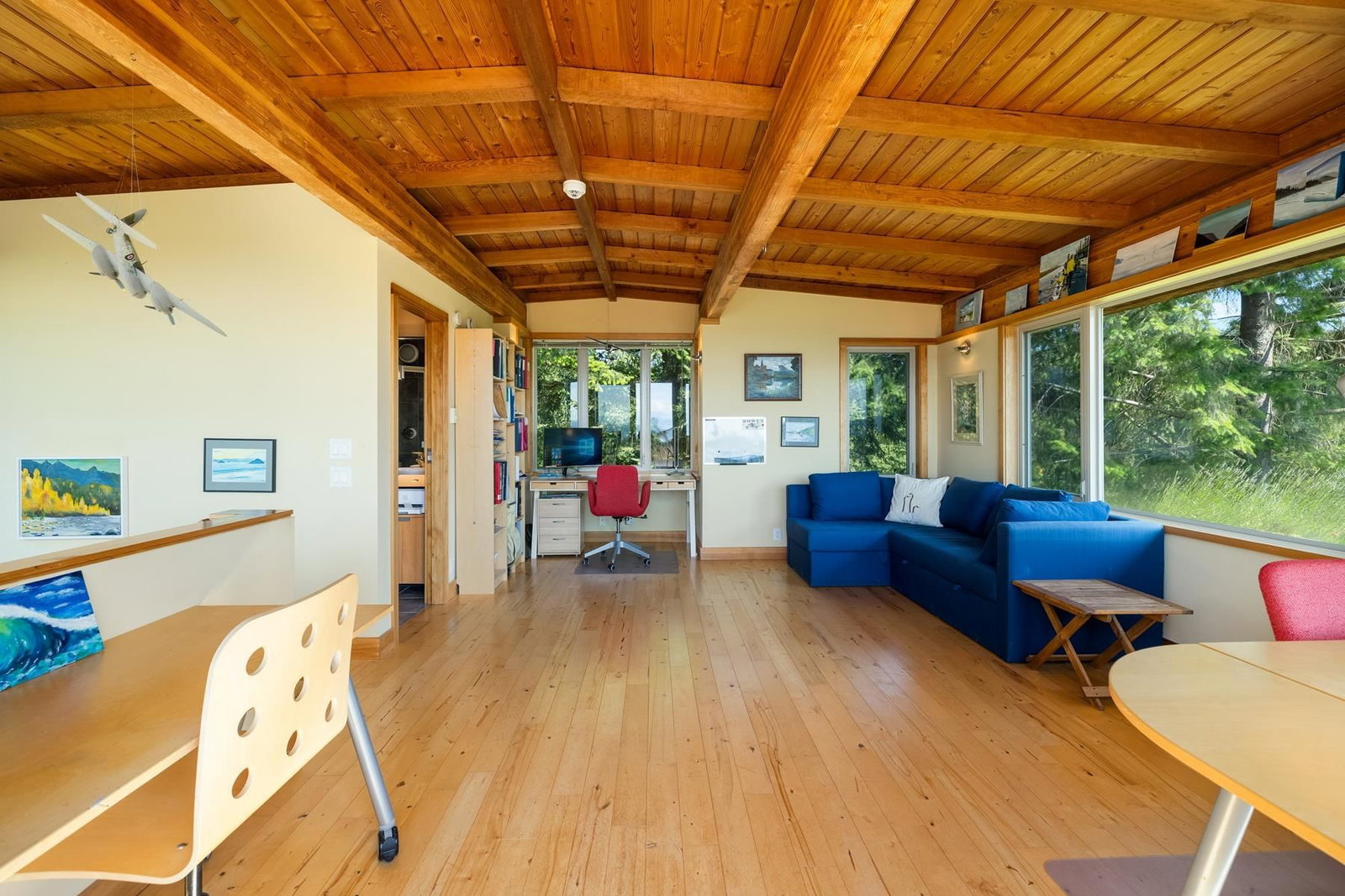 Listing Image 19