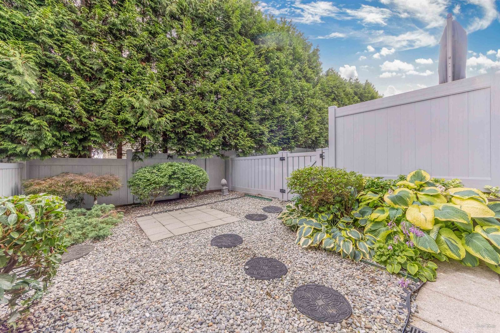 Listing Image 29