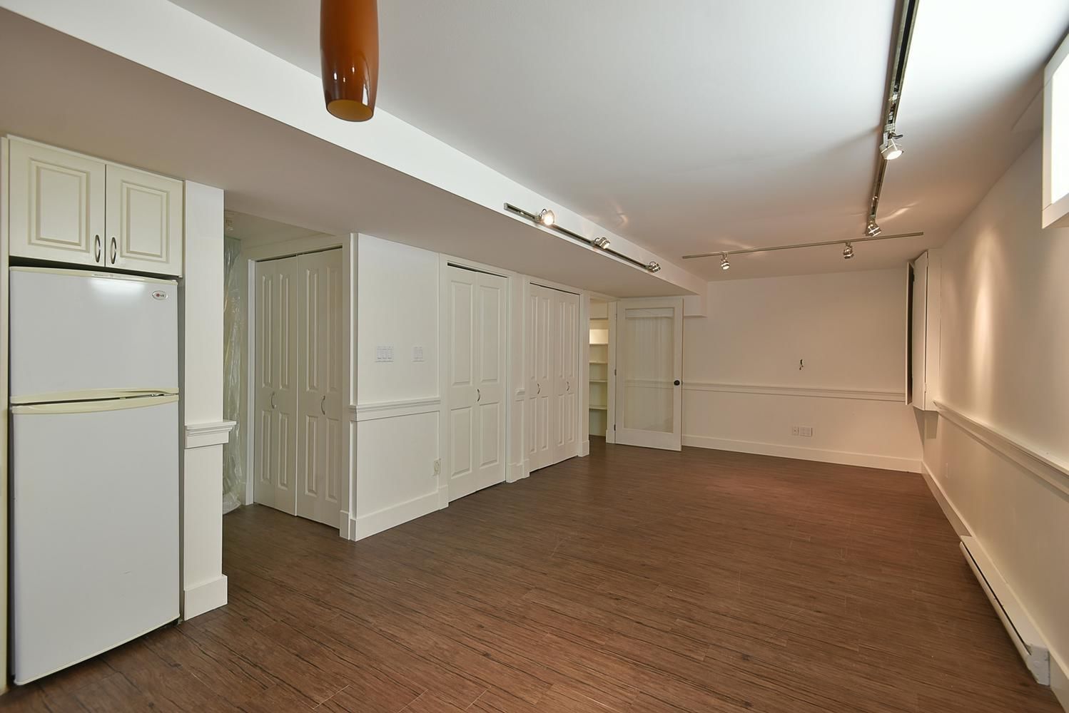 Listing Image 30