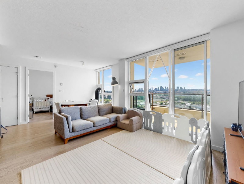1802 - 2232 Douglas Road