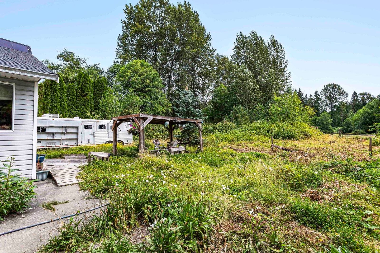 Listing Image 23