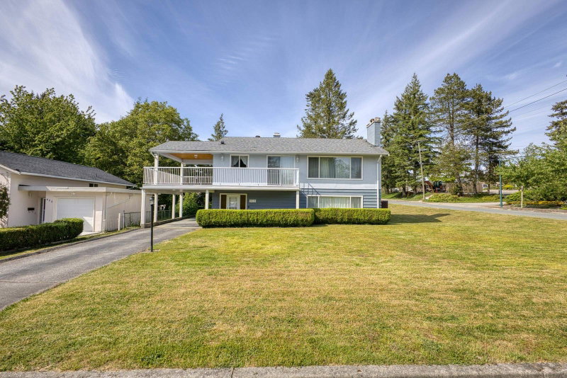 929 Grover Avenue