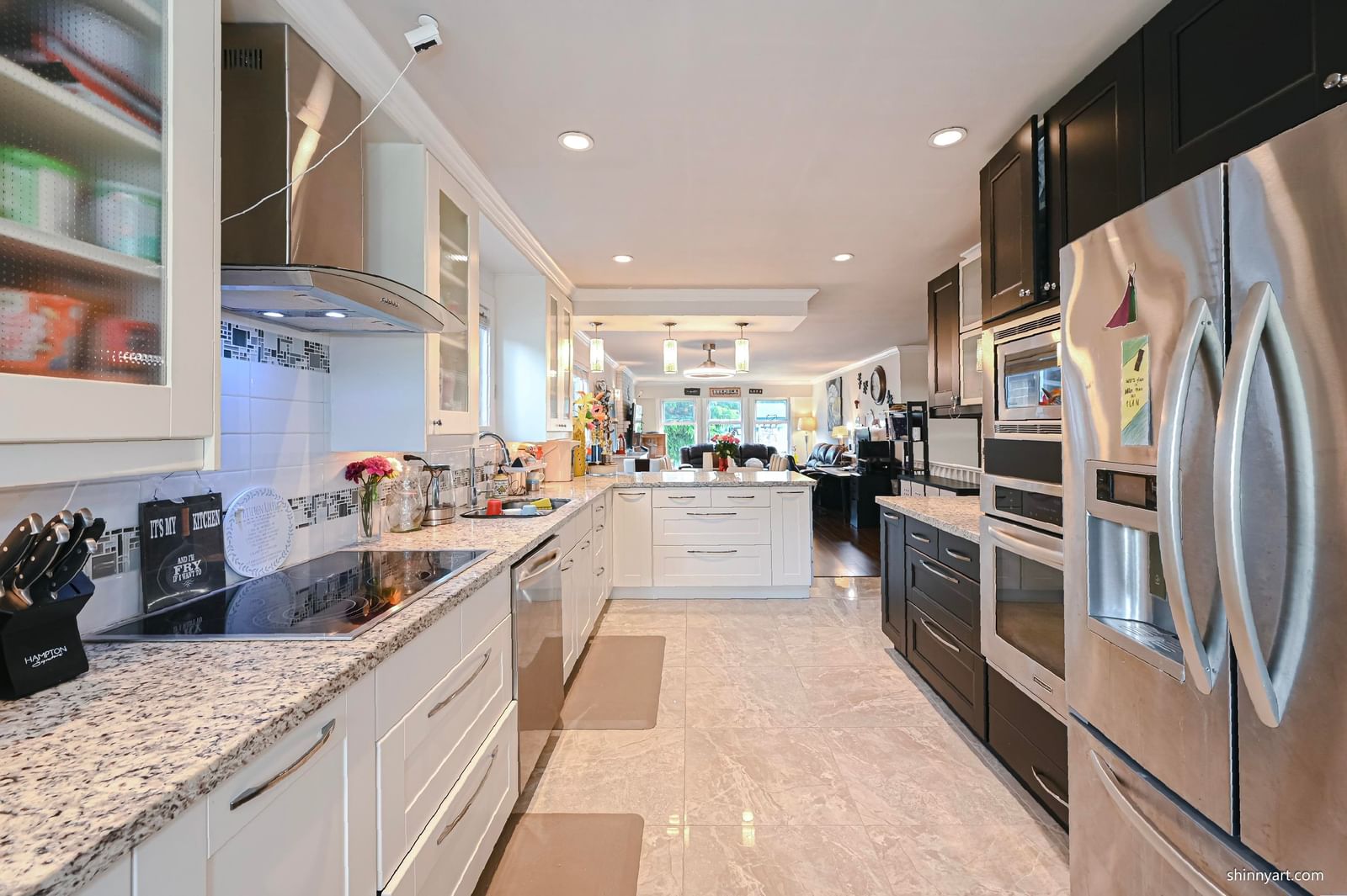 Listing Image 10
