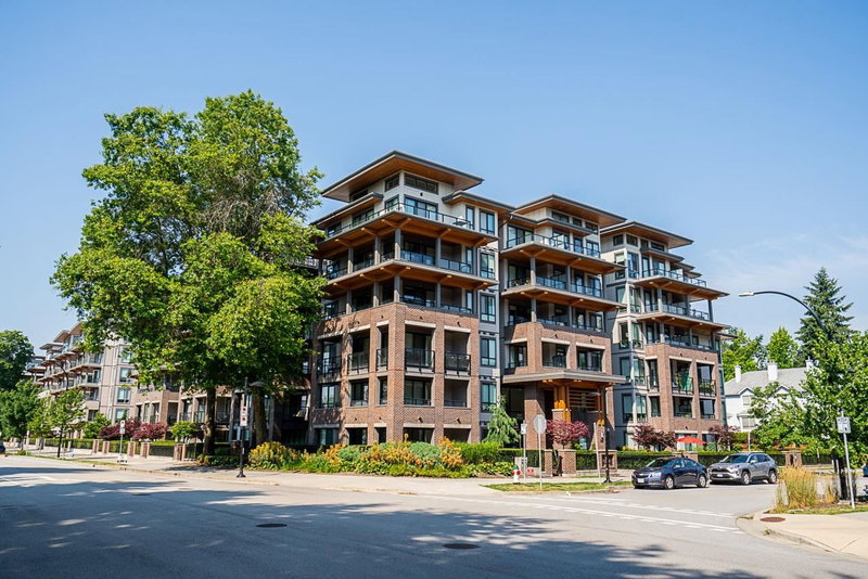 303 - 7579 16th Street