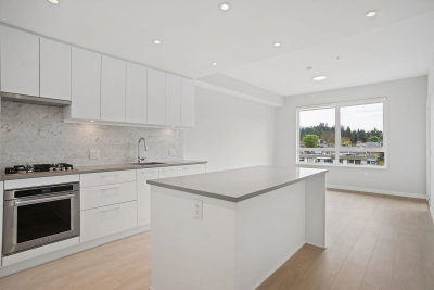 612 - 110 17th Street E