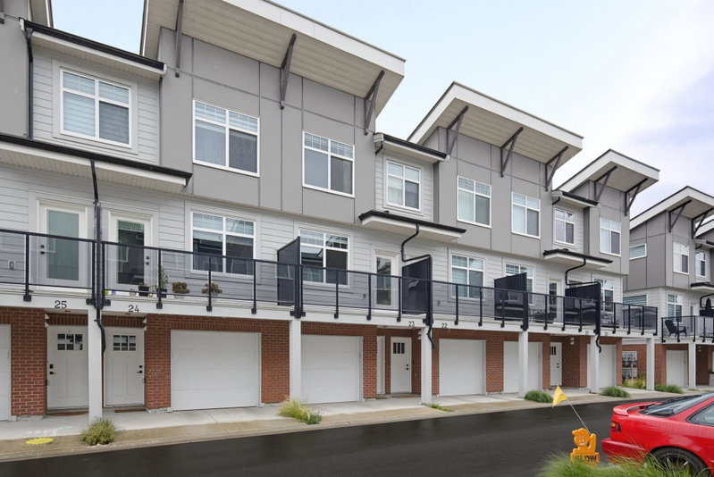 23 - 22334 48 Avenue