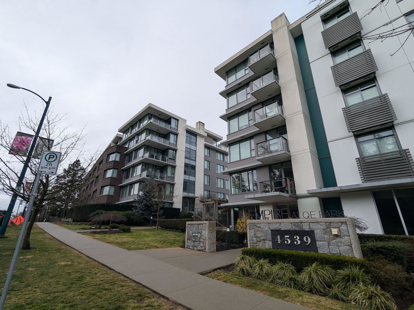 Listing Image 21