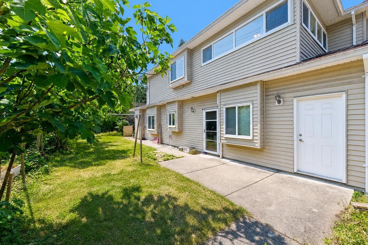 Listing Image 8