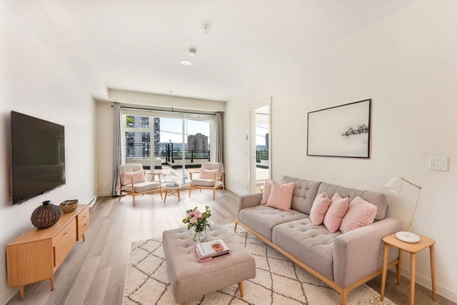 209 - 1012 Auckland Street