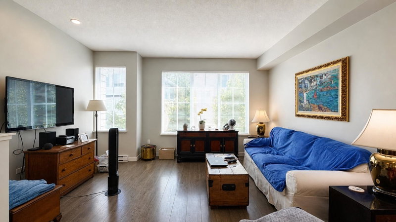 101 - 5550 Admiral Way